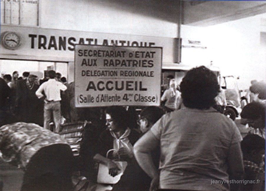 l arrivee en metropole.jpg - Exode d'Algérie 1962.